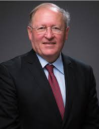 FAVORISER LES ÉCHANGES ENTRE LA RECHERCHE ET L'ENSEIGNEMENT EN MANAGEMENT"