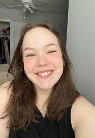 Jodie Redmond's Instagram, Twitter & Facebook