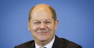 Finanzminister olaf scholz plant rekordverschuldung. Hobby Laufer Olaf Scholz Meine Frau Hat Mich Zum Joggen Uberredet Weser Kurier Laufen