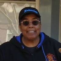 30+ "Stephanie Robb" profiles