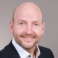 30+ Profile mit dem Suchbegriff „Bernard“