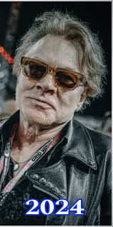 Axl Rose of Guns N' Roses — 36 years apart, still a rock legend! 🎤🔥  #gunsnroses #GNR #axlrose #rocknroll