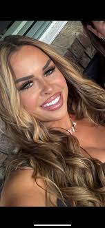 Neon Cowgirl Studio offers spray tans and teeth whitening services