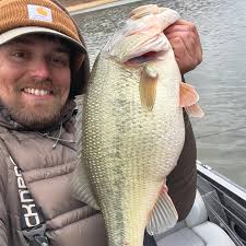 Nick Ratliff (@nickratlifffishing) • Instagram photos and videos