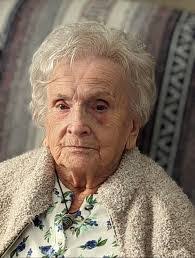 Hannah Mcgarvey's Instagram, Twitter & Facebook