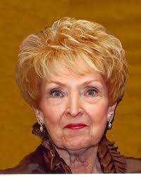 Elizabeth Seese's Instagram, Twitter & Facebook