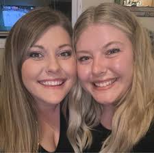 Who can paint cabinets around Independence?