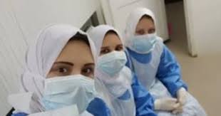 .تم تداوله والمنسوب إلى مستشفى الحسينية ويدعي ناشره مصرع جميع الحالات المحتجزة داخل عناية العزل بالمستشفي بسبب نقص الأكسجين. ÙÙŠØ¯ÙŠÙˆ Ù…Ù…Ø±Ø¶Ø© Ù…Ø³ØªØ´ÙÙ‰ Ø§Ù„Ø­Ø³ÙŠÙ†ÙŠØ© ØªÙƒØ´Ù ÙƒÙˆØ§Ù„ÙŠØ³ Ù…Ø±Ø¹Ø¨Ø© Ø¹Ù† ÙƒØ§Ø±Ø«Ø© Ø§Ù†Ù‚Ø·Ø§Ø¹ Ø§Ù„Ø£ÙƒØ³Ø¬ÙŠÙ† Ø§Ù„ÙˆÙØ¯