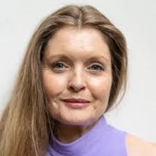 Anna Liddell's Instagram, Twitter & Facebook