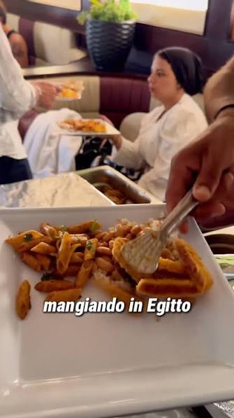 Ma è vero che MANGIANDO in Egitto, ti senti MALE? , Facciamo un po’ di chiarezza.., #sharm #sharmelsheikh #egitto #cairo #viaggio