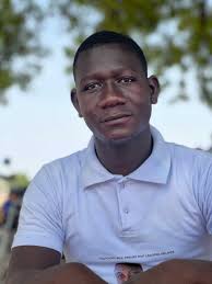 Gambians get to work