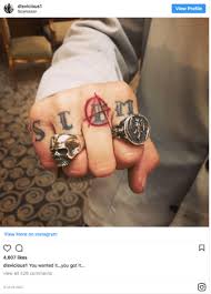 Depp had reported gotten the name slim, his wife amber heard's nickname, tattooed on his hand in her honor after their marriage. Johnny Depp Alters His Amber Heard Tattoo Again Tattoo Ideas Artists And Models