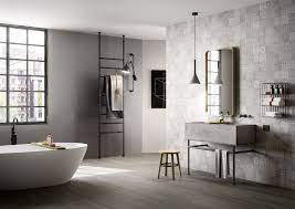 Soft Environment And Textured Tiles Design Per Bagno Moderno Bagni Moderni Ristrutturazione Del Bagno