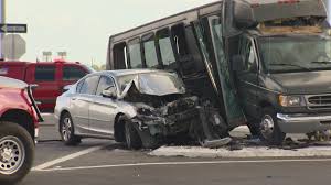 San antonio truck accident lawyer houston texas truck. San Antonio Man Helps Pull Church Group Out Of Bus After Accident Sends 14 People To Hospital Wzzm13 Com