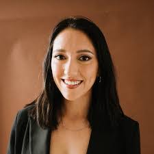 Laura Frances's Instagram, Twitter & Facebook