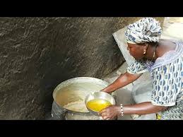 Goundam A La Decouverte De L Huile De Graines De Courge Youtube
