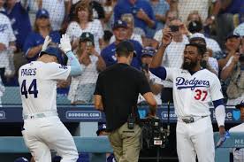 Edwin Diaz Converts Save in 1st Game Back as Dodgers Beat Mariners