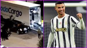 Just like his performance on the field, he has got some exceptional cars in his garage. Cristiano Ronaldo Removes Cars From His Garage In Turin Amid Transfer Rumours Is Cr7 Set To Leave Juventus Watch Video Onhike Latest News Bulletins
