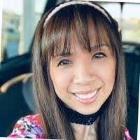 Sandy Jensen's Instagram, Twitter & Facebook