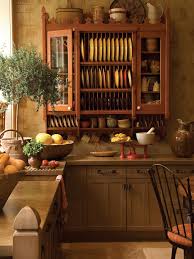 Small Kitchen Makeovers Pictures Ideas Tips From Hgtv Kitchen Design Small Italian Kitchen Design Small Kitchen Layouts