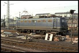 B&b hotel saarbruecken hbf, saarbrucken picture: Ab 1974 Kamen Dann Die 25 Serienloks Der Br 181 2 Manfred Britz Eisenbahnfotos