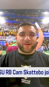 @sundevilfb RB @sk4ttp4ck is getting ready for the @nfldraft with our very  own Kyle Skattebo 🤝