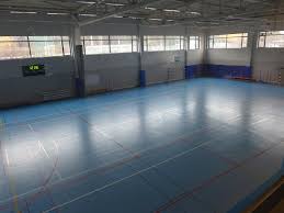 It serves levels maternelle (preschool) through lycée (senior high school). Globe Reporters