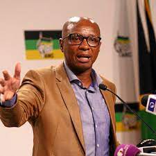 When zizi kodwa received the r50,000, he was the head of the presidency at luthuli house, a year after cyril ramaphosa was elected president. Pressure Mounts For Zizi Kodwa To Step Aside Over Rape Claims