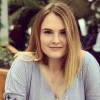 Elysia Robinson's Instagram, Twitter & Facebook