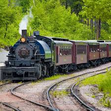 It is home to the mount rushmore memorial. Mt Rushmore Keystone Sd Vacation Packages Vacation To Mt Rushmore Keystone Sd Tripmasters