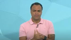 Além de comentarista no programa jogo aberto, da band, ele também é o novo embaixador de la liga, o campeonato espanhol. Denilson Manda Indireta De Divida Para Belo Durante Jogo Aberto Istoe Independente