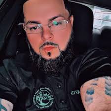 It's me again. Your Thanksgiving Dinner and D.A. Yuri vs. Defendant Alan  Jackson poster, back with a new installment. Enjoy!) ANIMAL SHELTER LADY:  Good morning, welcome to Canton Claws and Paws! My