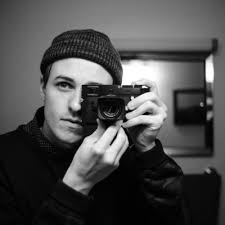 Stephen Sturges's Instagram, Twitter & Facebook