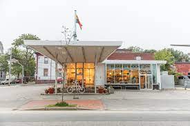 · coffee by design maine's coffee chain success story helped introduce portland to specialty coffee and from the forerunners of coffee roasters in the state like coffee by design and arabica to relative newcomers like tandem. 10 Best Coffee Shops In Portland Maine Conde Nast Traveler