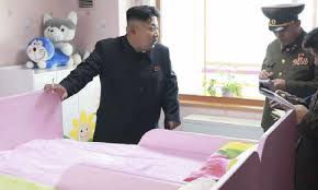 Οι συγκεκριμένοι σωματοφύλακες έχουν επιλεχθεί για την εξαιρετική τους φυσική κατάσταση, την εξωτερική τους εμφάνιση, τη γνώση πολεμικών τεχνών αλλά και ως οι καλύτεροι σκοπευτές της. H Akatallhlh Fwtografia Toy Kim Giongk Oyn