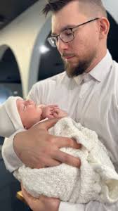 And just like that God reminds us that there is still so much good in this  world. Hillary Hon Yencha