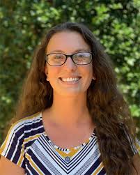 Sarah Burzynski's Instagram, Twitter & Facebook