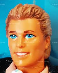 Sparkle Surprise Ken Friend of Barbie Doll 1991 Mattel No. 3149 NEW