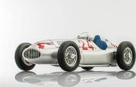 Forum themen beiträge letzter beitrag; 1939 Mercedes Benz W 165 Start No 24 Gp Of Tripolis By Cmc In 1 18 Scale By Cmc