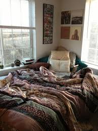 Home decor hippie vintage bedroom boho indie bed retro bohemian. Pillow Designs Ideas Winter Bedroom Bedroom Styles Cute Bed Sheets