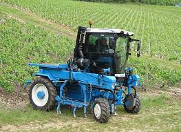 Quel Enjambeur Pour Le Travail Du Sol L Avenir Agricole De L Ardeche