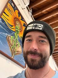 Looking for an electrician to hardwire me in. I'm