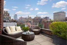 L Appartement De Julia Roberts A New York Est A Vendre Pour 4 5 Millions De Dollars Divine Ca Maisons De People Appartement Vendre Appartement