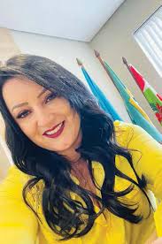 Carmen Zanotto assume secretaria e abre espaço para Norma Pereira em  Brasília