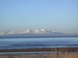 The beach and bay are popular all year round with a variety of activities. Barassie Beach The Coig