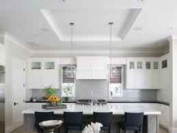 I have read much about revere pewter, but have contacts/discounts with dunn edwards a. Urban Cottage With Transitional Coastal Interiors Home Bunch An Interior Design Luxury Homes Blog Paint Cabinets White Kitchen Remodel Home