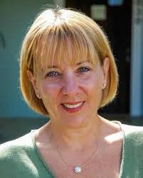 Suzanne Costello's Instagram, Twitter & Facebook