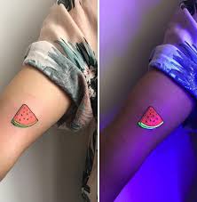 If you have a day job that doesn't look fondly on intricately done tattoo sleeves, quit your job! 7 Desain Uv Tattoo Yang Unik Dan Anti Mainstream