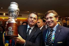 Jul 12, 2021 · mientras jair bolsonaro mantiene su hermético silencio en torno a la derrota de su selección en la final de la copa américa ante argentina en el mismísimo estadio maracaná, después de vaticinar una holgada victoria por 5 a 0, tres de sus hijos salieron a acusar este domingo a la izquierda de. 2019 Copa America Wikiwand
