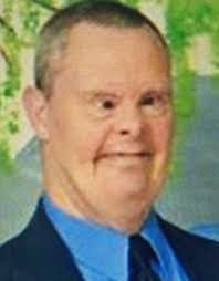 Edward Town's Instagram, Twitter & Facebook